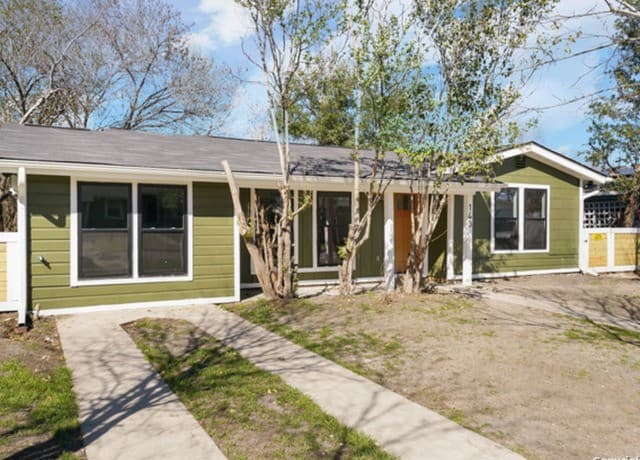 4-bedroom rental at 143 Kinder in San Antonio, TX — photo 2