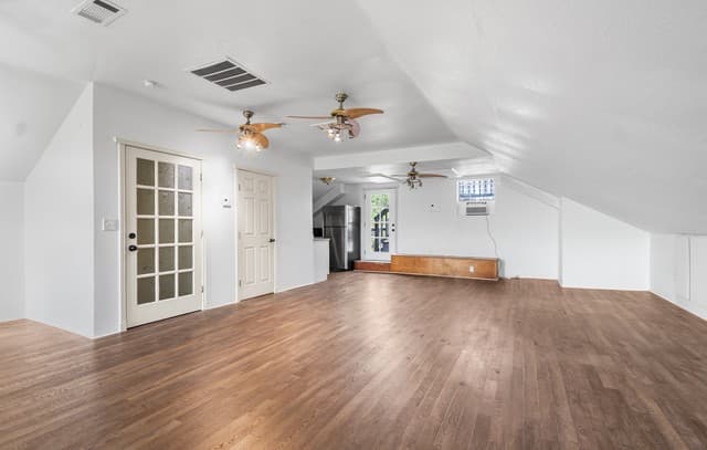 0-bedroom rental at 235 E Huisache Unit 1303 in San Antonio TX
