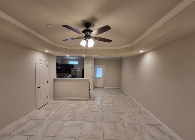 3-bedroom rental at 6418 Marcel Way Unit 102 in San Antonio, TX — photo 5