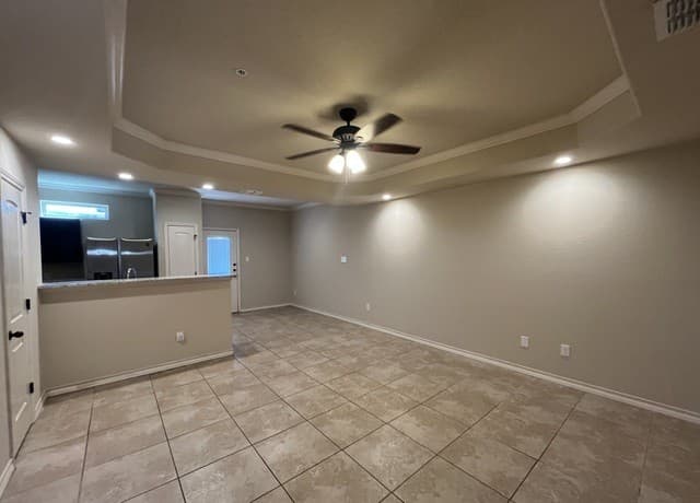 3-bedroom rental at 14111 Fratelli Rd. Unit 103 in San Antonio, TX — photo 2