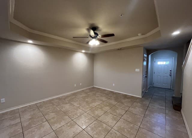 3-bedroom rental at 14111 Fratelli Rd. Unit 103 in San Antonio, TX — photo 5
