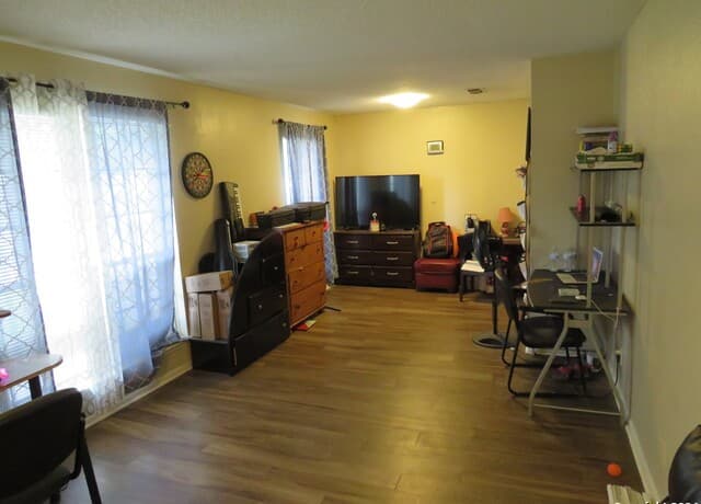 3-bedroom rental at 4815 Sorrento in San Antonio, TX — photo 3