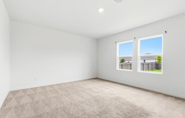 3-bedroom rental at 12507 Antilia in San Antonio, TX — photo 3