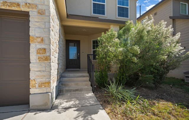 4-bedroom rental at 4618 Chalk Flats in San Antonio, TX — photo 3