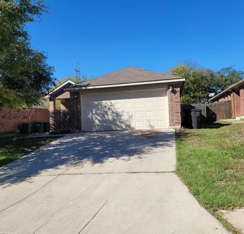 3-bedroom rental at 6503 Ithaca Forest in San Antonio TX