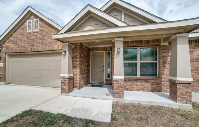 3-bedroom rental at 5034 Italica in San Antonio TX