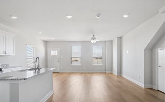 3-bedroom rental at 7146 Magnolia Creek Unit 101 in San Antonio, TX — photo 5
