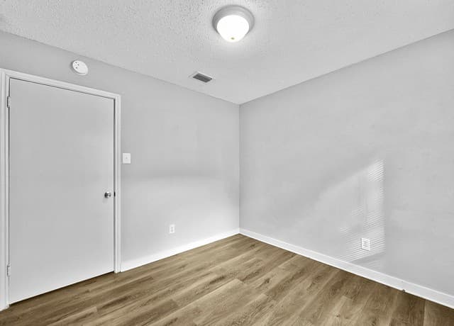 3-bedroom rental at 11366 Olney Spgs in San Antonio, TX — photo 4