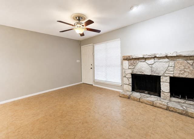 1-bedroom rental at 10527 Perrin Beitel Rd Unit C102 in San Antonio, TX — photo 5