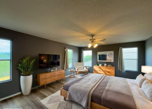 3-bedroom rental at 9011 Laguna Falls in San Antonio, TX — photo 5