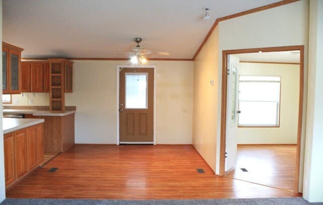 4-bedroom rental at 458 Patton Rd in Somerset, TX — photo 5
