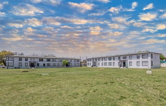 2-bedroom rental at 2347 Cincinnati Ave Unit 3 in San Antonio TX