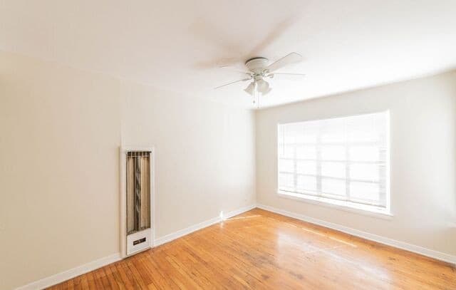2-bedroom rental at 2347 Cincinnati Ave Unit 3 in San Antonio, TX — photo 3