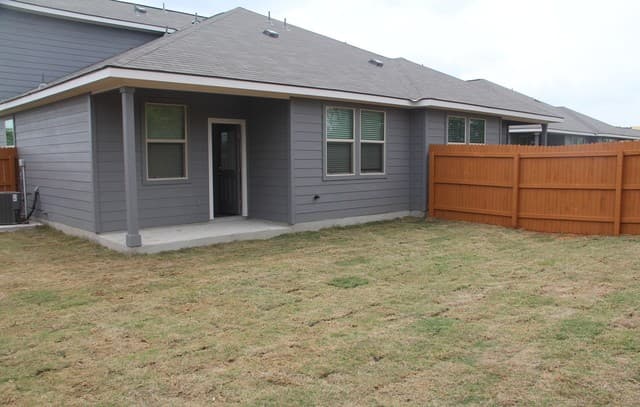 3-bedroom rental at 239 Joseph Circle in Cibolo, TX — photo 4