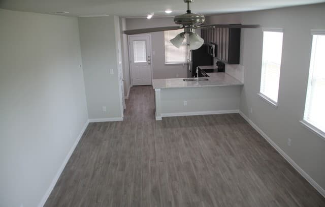 3-bedroom rental at 239 Joseph Circle in Cibolo, TX — photo 5