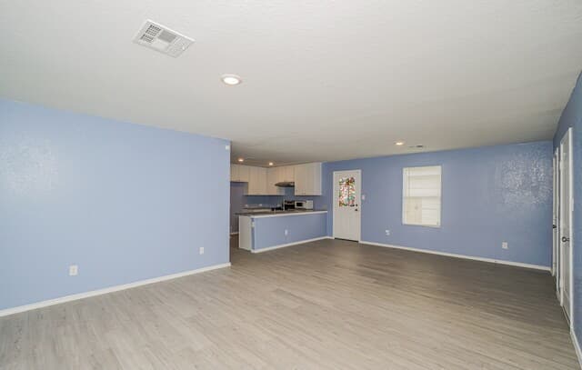 3-bedroom rental at 4110 Cross Current in San Antonio, TX — photo 4