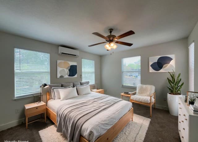 1-bedroom rental at 1020 W French Place Unit 4 in San Antonio, TX — photo 3