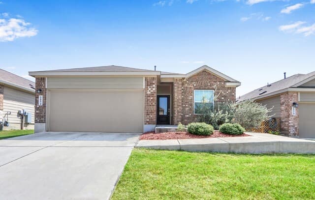 3-bedroom rental at 6854 Hibiscus Fls in San Antonio TX