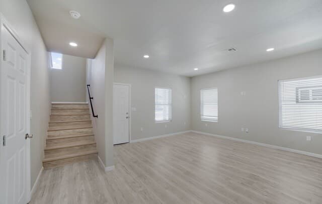 3-bedroom rental at 1702 Hays Unit UNIT 104 in San Antonio, TX — photo 3