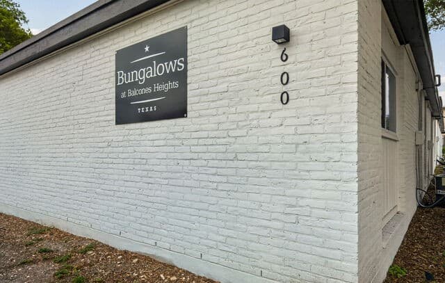 1-bedroom rental at 600 Gentleman Road Unit 1 in Balcones Heights TX