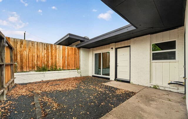 1-bedroom rental at 600 Gentleman Road Unit 3 in Balcones Heights TX