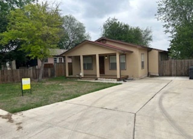 3-bedroom rental at 4930 Bluff St in San Antonio TX