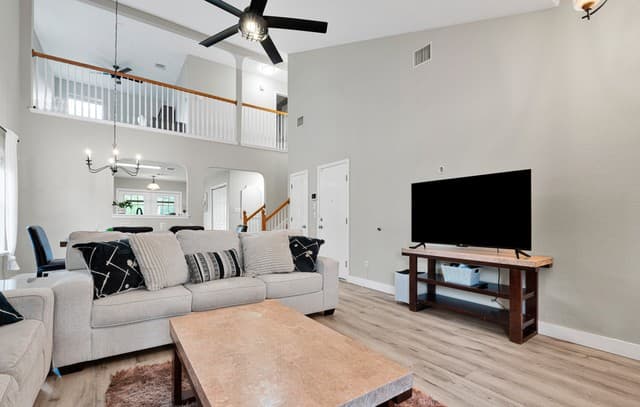3-bedroom rental at 6603 Dancing Ct in San Antonio, TX — photo 4