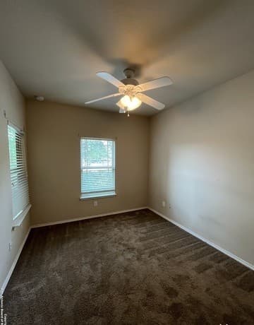 3-bedroom rental at 4326 Stanley Park in Converse, TX — photo 3