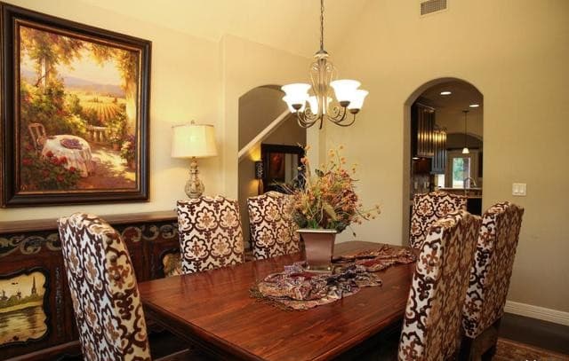4-bedroom rental at 217 Lone Tree in Boerne, TX — photo 3