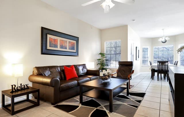 3-bedroom rental at 6160 Eckhert Rd Unit 1721 in San Antonio, TX — photo 2