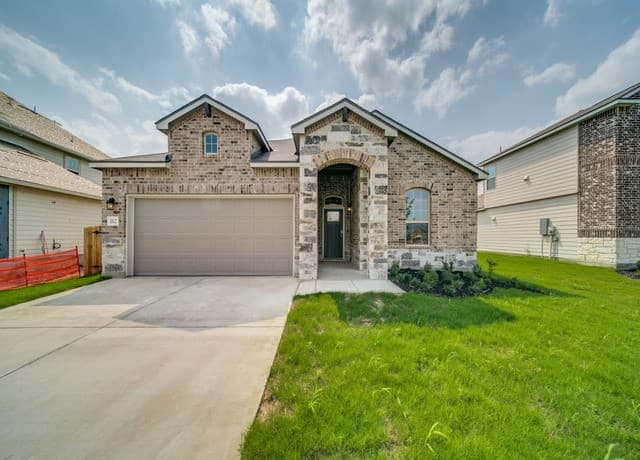 4-bedroom rental at 112 Stag Way in Schertz TX
