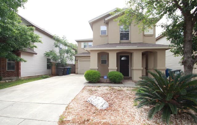 3-bedroom rental at 302 Agency Oaks in San Antonio TX