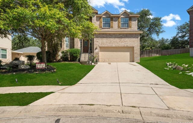 4-bedroom rental at 511 Sedberry Ct in San Antonio, TX — photo 2