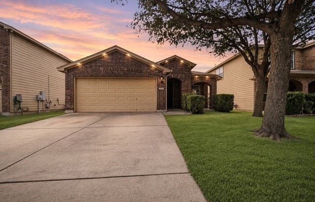 3-bedroom rental at 3839 Browning Blf in San Antonio TX