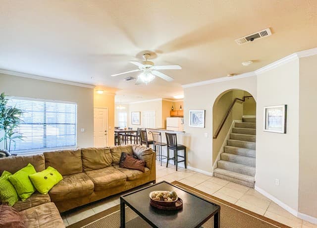 2-bedroom rental at 6160 Eckhert Rd Unit 101 in San Antonio, TX — photo 2
