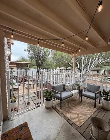 2-bedroom rental at 119 Sunnyland in San Antonio, TX — photo 4