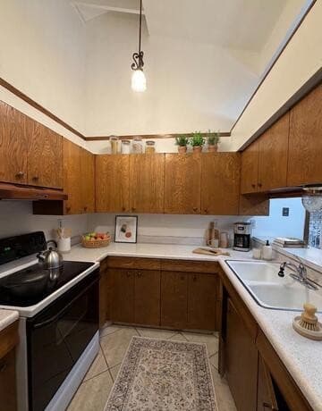 2-bedroom rental at 119 Sunnyland in San Antonio, TX — photo 5