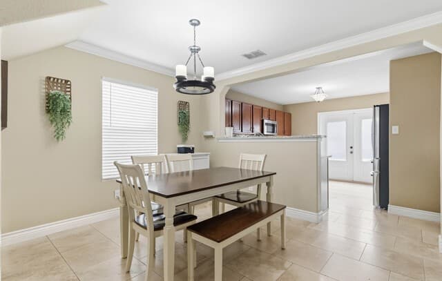 3-bedroom rental at 127 Palma Noce in San Antonio, TX — photo 4