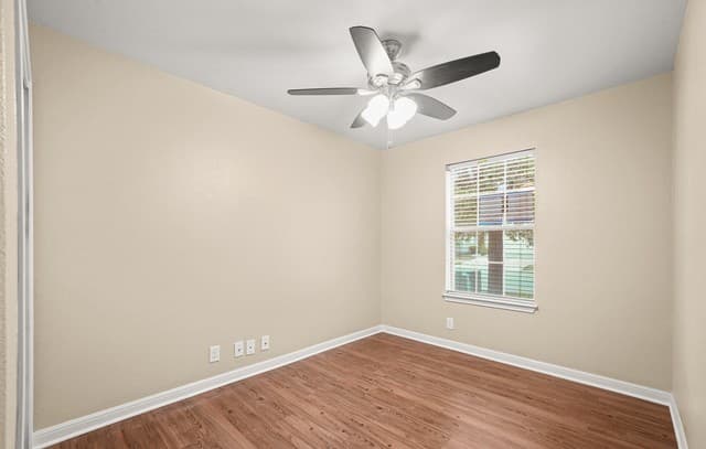 4-bedroom rental at 8411 Favero Cove in Converse, TX — photo 5
