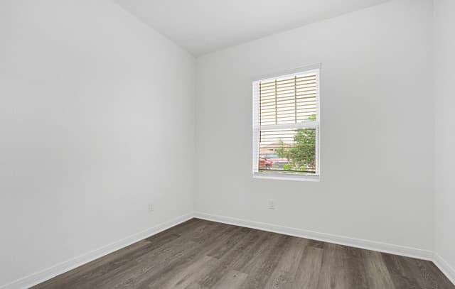 3-bedroom rental at 14303 Gunsight Pass in San Antonio, TX — photo 3
