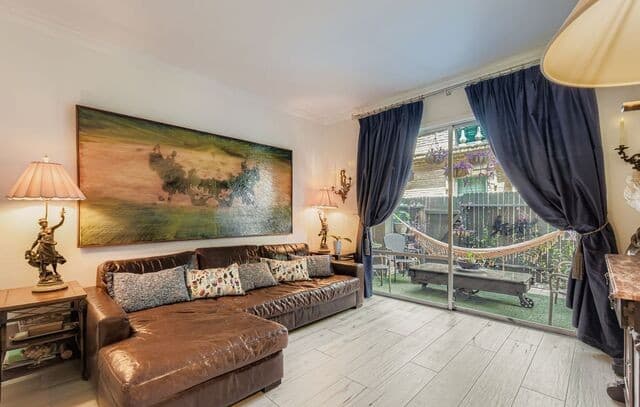 3-bedroom rental at 7711 Broadway Unit C 1 in San Antonio, TX — photo 2