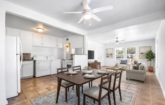2-bedroom rental at 203 Eleanor in San Antonio, TX — photo 5
