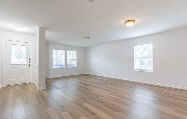 5-bedroom rental at 228 Sophia Cir in Boerne TX