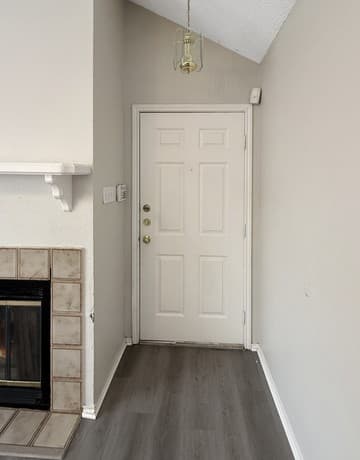 3-bedroom rental at 7880 Micron Unit 3506 in San Antonio, TX — photo 3