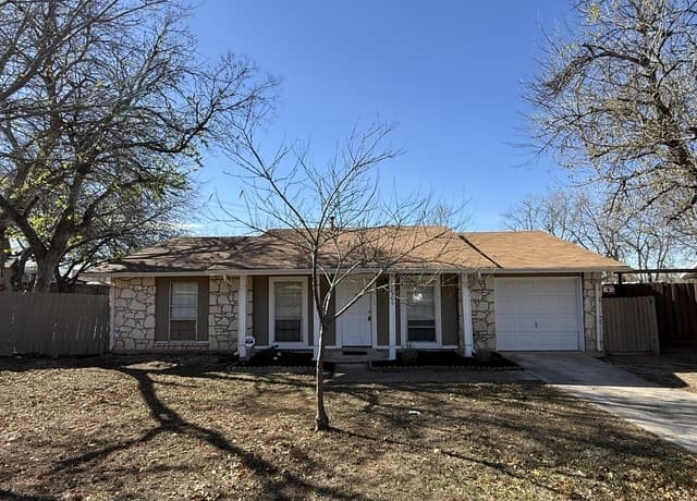 3-bedroom rental at 7006 Glen Grove in San Antonio TX