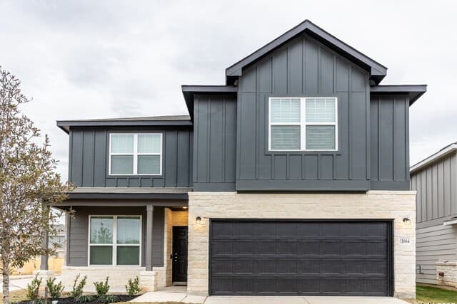 5-bedroom rental at 11664 Anselmo in San Antonio TX