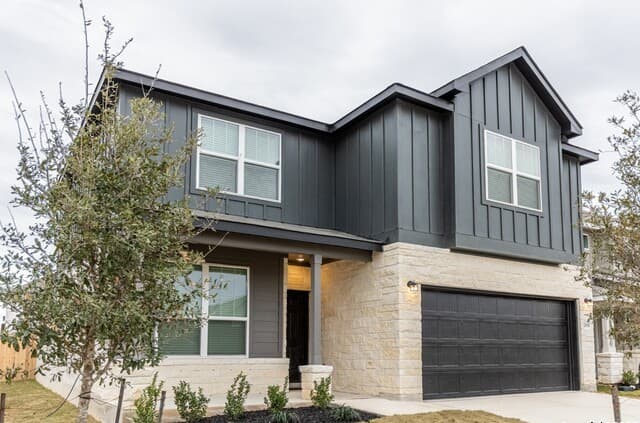 5-bedroom rental at 11664 Anselmo in San Antonio, TX — photo 3