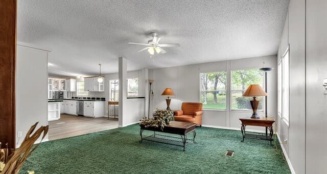 4-bedroom rental at 3457 S Foster Rd in San Antonio, TX — photo 2