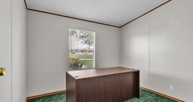 4-bedroom rental at 3457 S Foster Rd in San Antonio, TX — photo 5