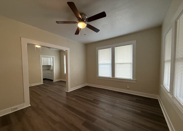 1-bedroom rental at 318 Denver Blvd Unit 2 in San Antonio, TX — photo 3